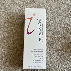 Brand new unopened never worn discontinued Jane Iredale Glow Time BB cream